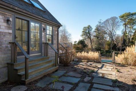 497 Sippewissett Road Falmouth MA 02540