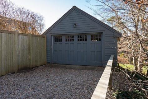497 Sippewissett Road Falmouth MA 02540