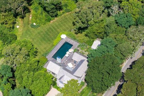 497 Sippewissett Road Falmouth MA 02540