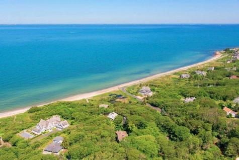 19 Racing Beach Avenue Falmouth MA 02540