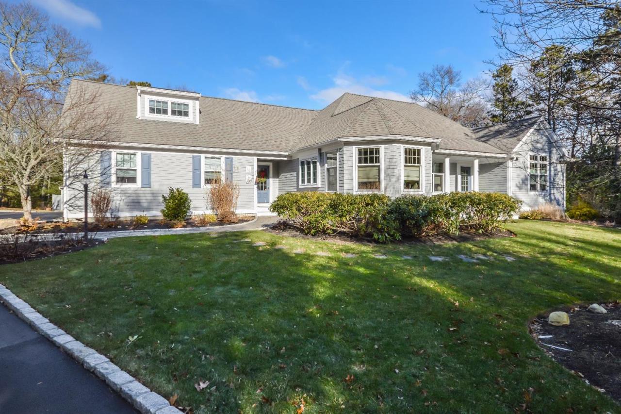 16 White Birch Way Barnstable MA 02668