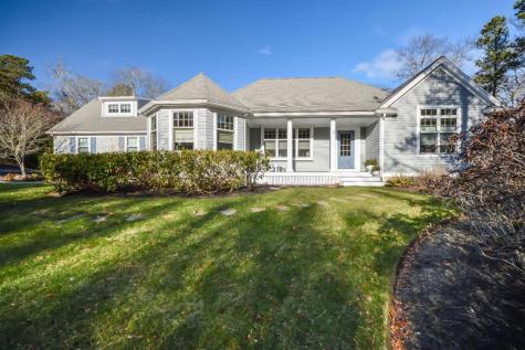 16 White Birch Way Barnstable MA 02668