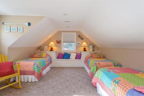 16 White Birch Way Barnstable MA 02668