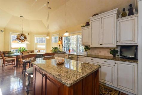16 White Birch Way Barnstable MA 02668