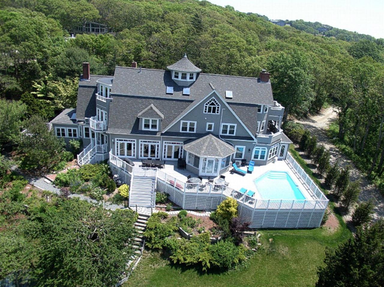 66 Frazar Road Falmouth MA 02540