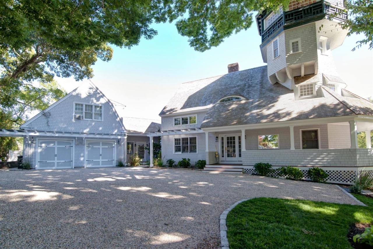 489 Main Street Barnstable MA 02632