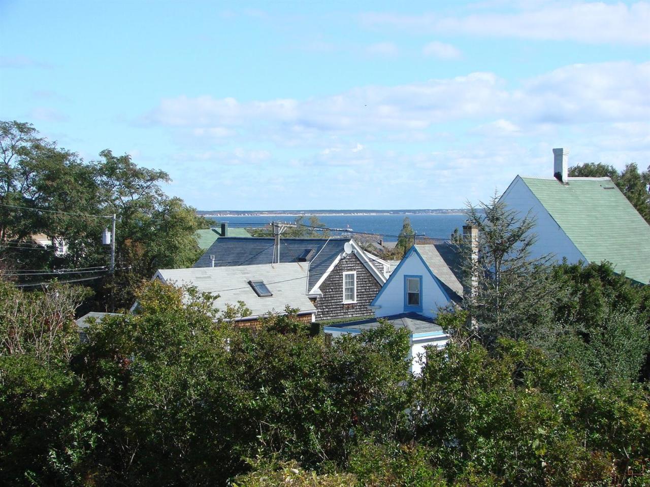 36 Franklin Street Provincetown MA 02657