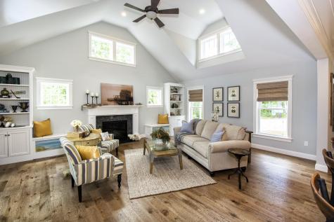 19 Rosewood Circle Mashpee MA 02649