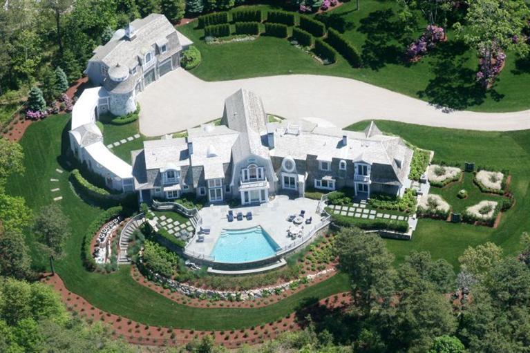 122 Pinquickset Cove Circle Barnstable MA 02635