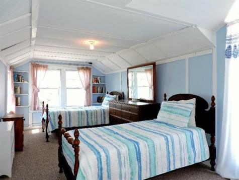 41 Nashawena Street Falmouth MA 02540
