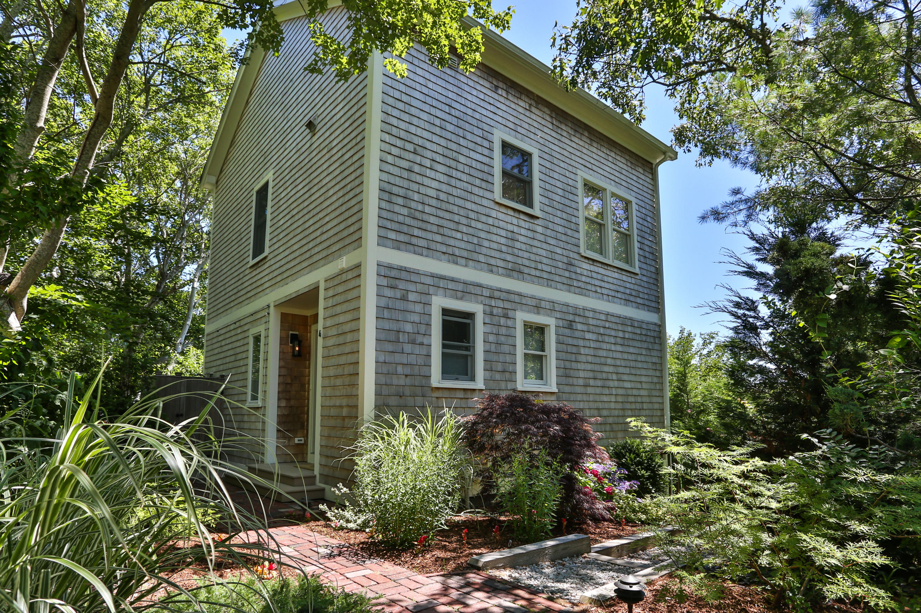 258 Bradford Street Provincetown MA 02657