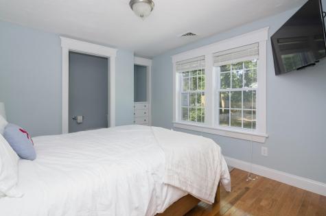 31 Glendon Road Dennis MA 02639