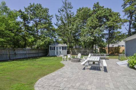 31 Glendon Road Dennis MA 02639