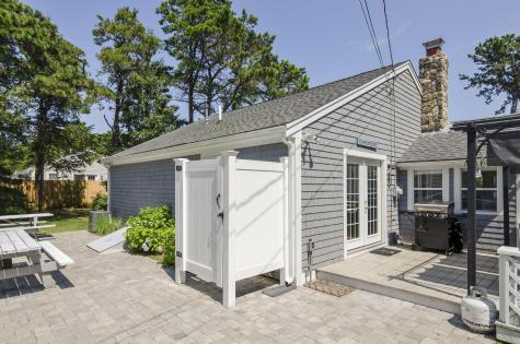 31 Glendon Road Dennis MA 02639