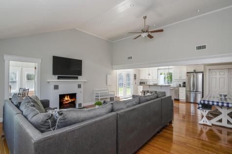 31 Glendon Road Dennis MA 02639
