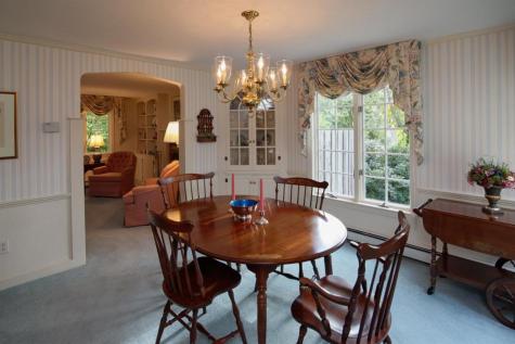 138 Saconesset Road Falmouth MA 02540