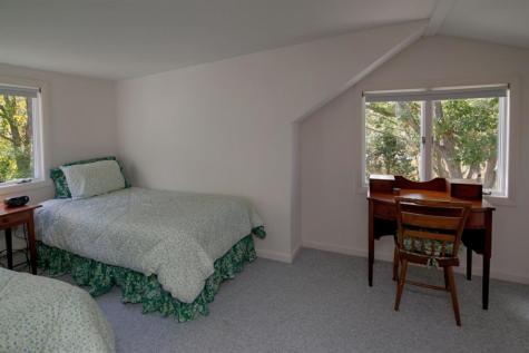 138 Saconesset Road Falmouth MA 02540
