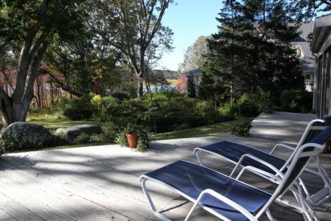 138 Saconesset Road Falmouth MA 02540