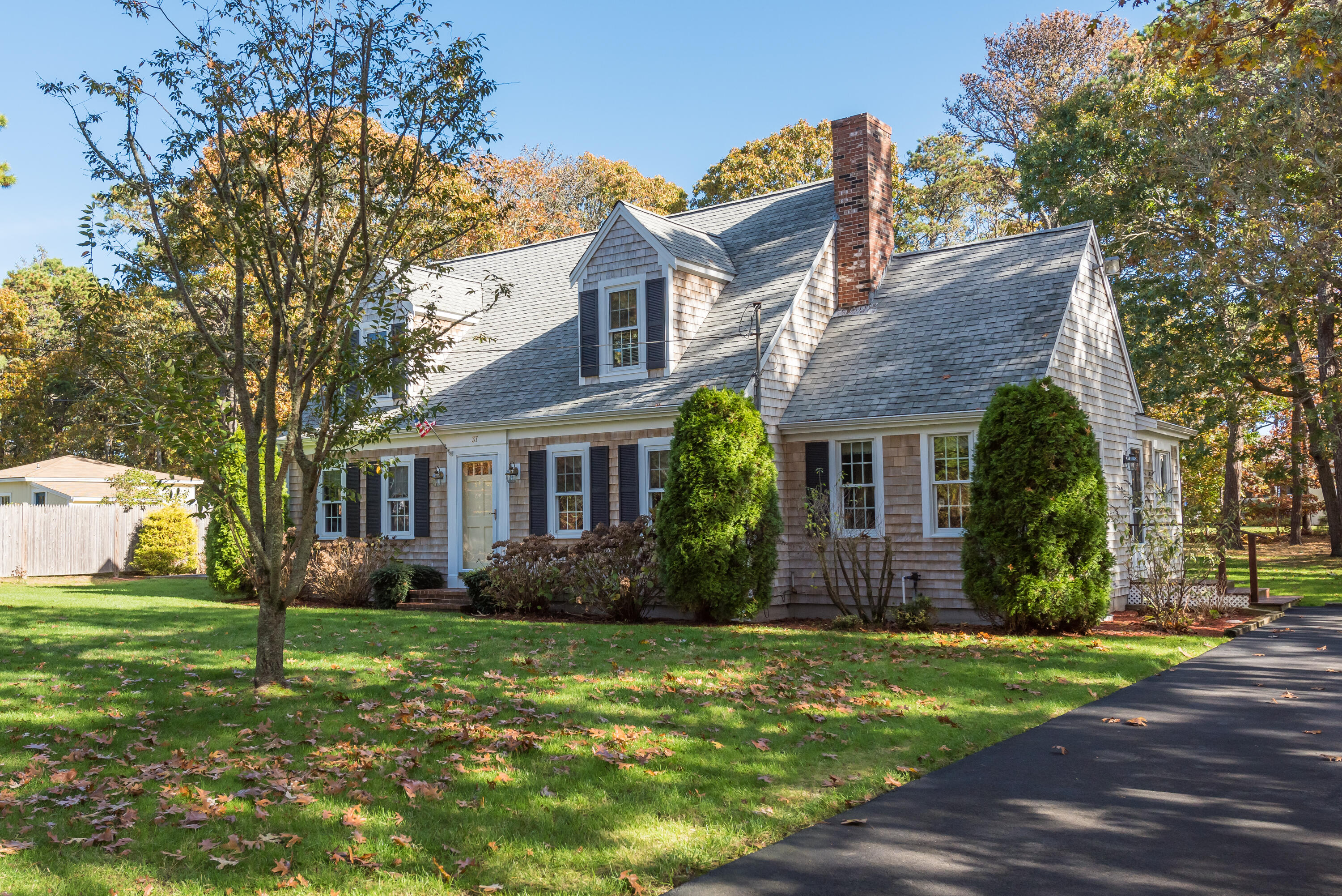 37 Chase Street Harwich MA 02671