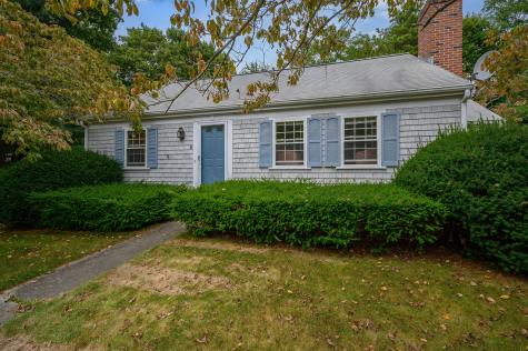 8 Banfield Drive Barnstable MA 02635