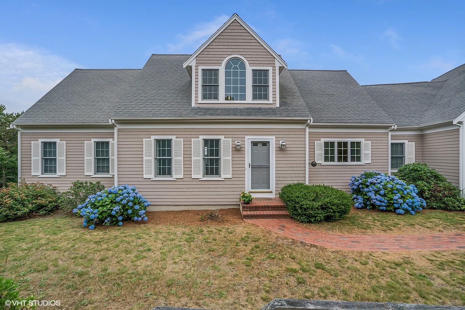 16 Morris Avenue Truro MA 02666