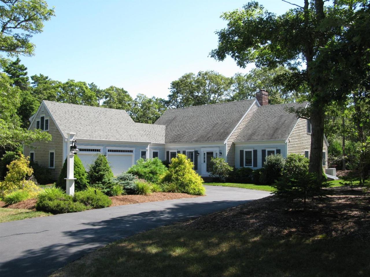 28 Harding Lane Harwich MA 02645