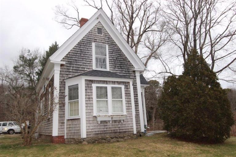 36 Grove Street Sandwich MA 02563