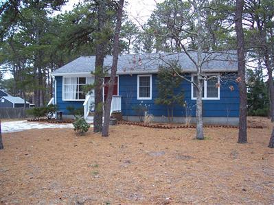Wellfleet MA 02667