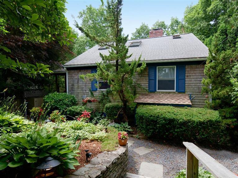 34 Dexter Avenue Sandwich MA 02563