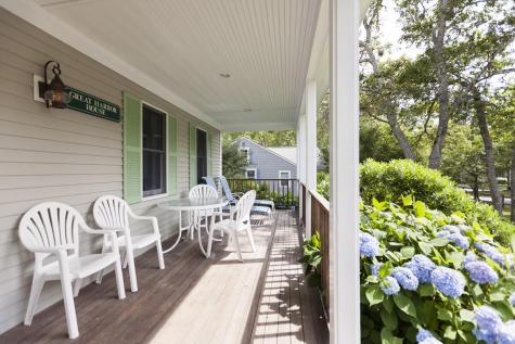 24 Harbor Road Yarmouth MA 02673