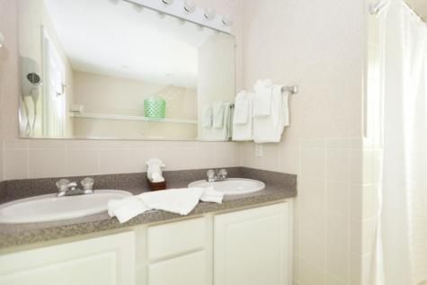 24 Harbor Road Yarmouth MA 02673