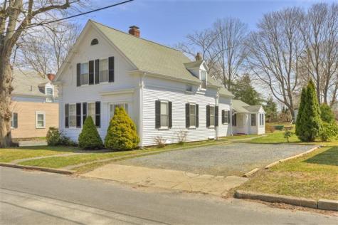 8 Summer Street Sandwich MA 02563