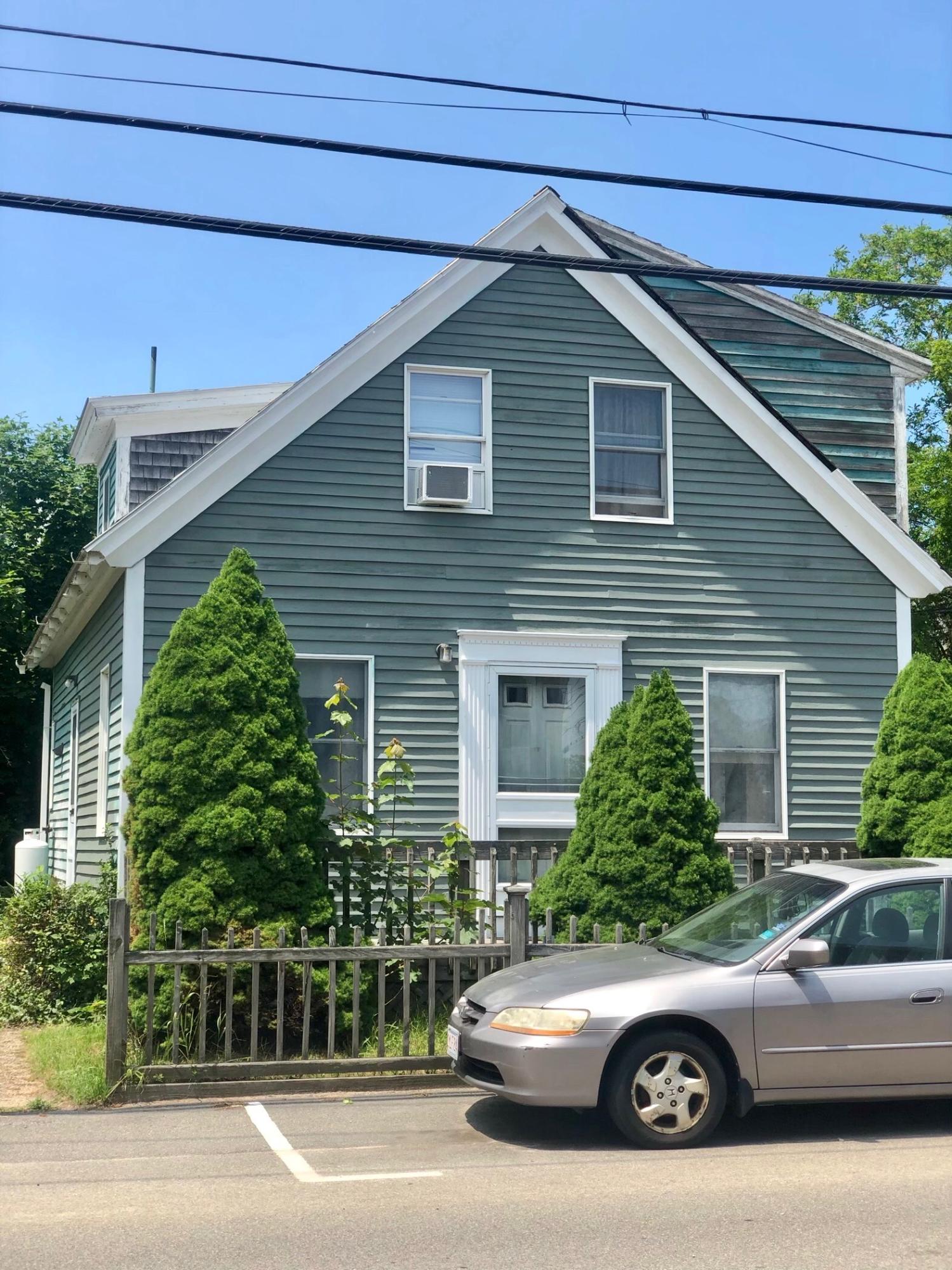 16 Bradford Street Provincetown MA 02657
