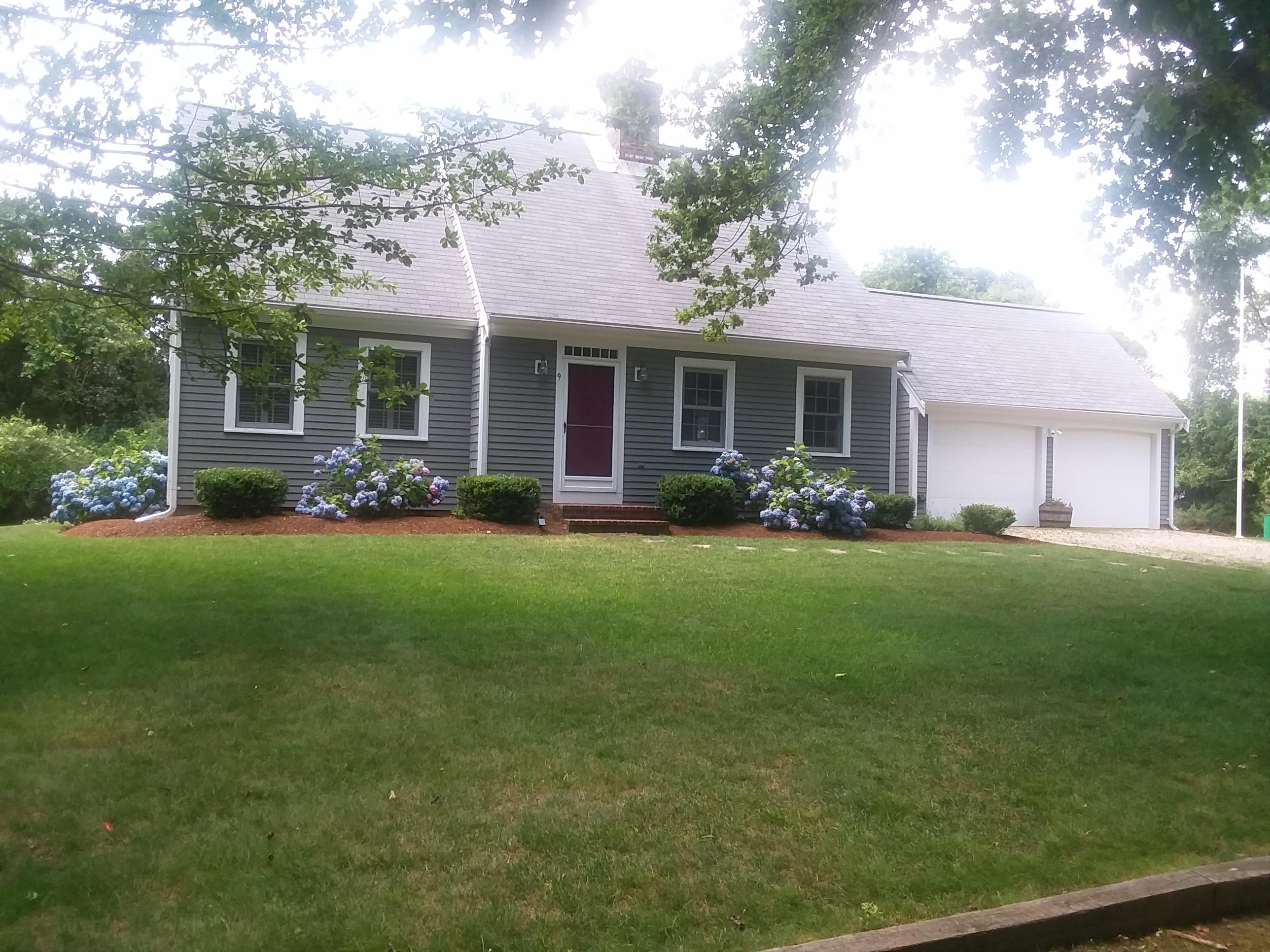 9 Webfoot Path Dennis MA 02638