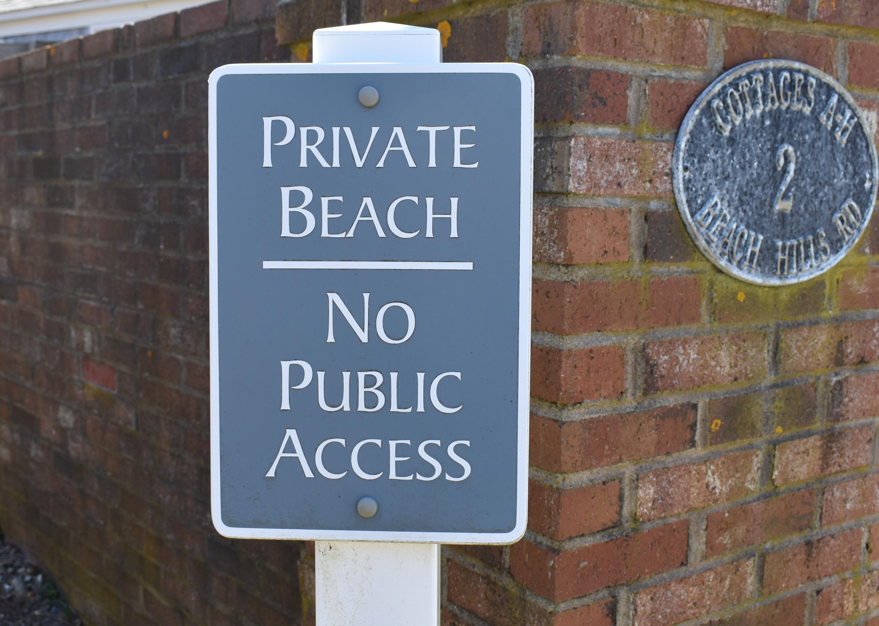 2 Beach Hills Road Dennis MA 02639