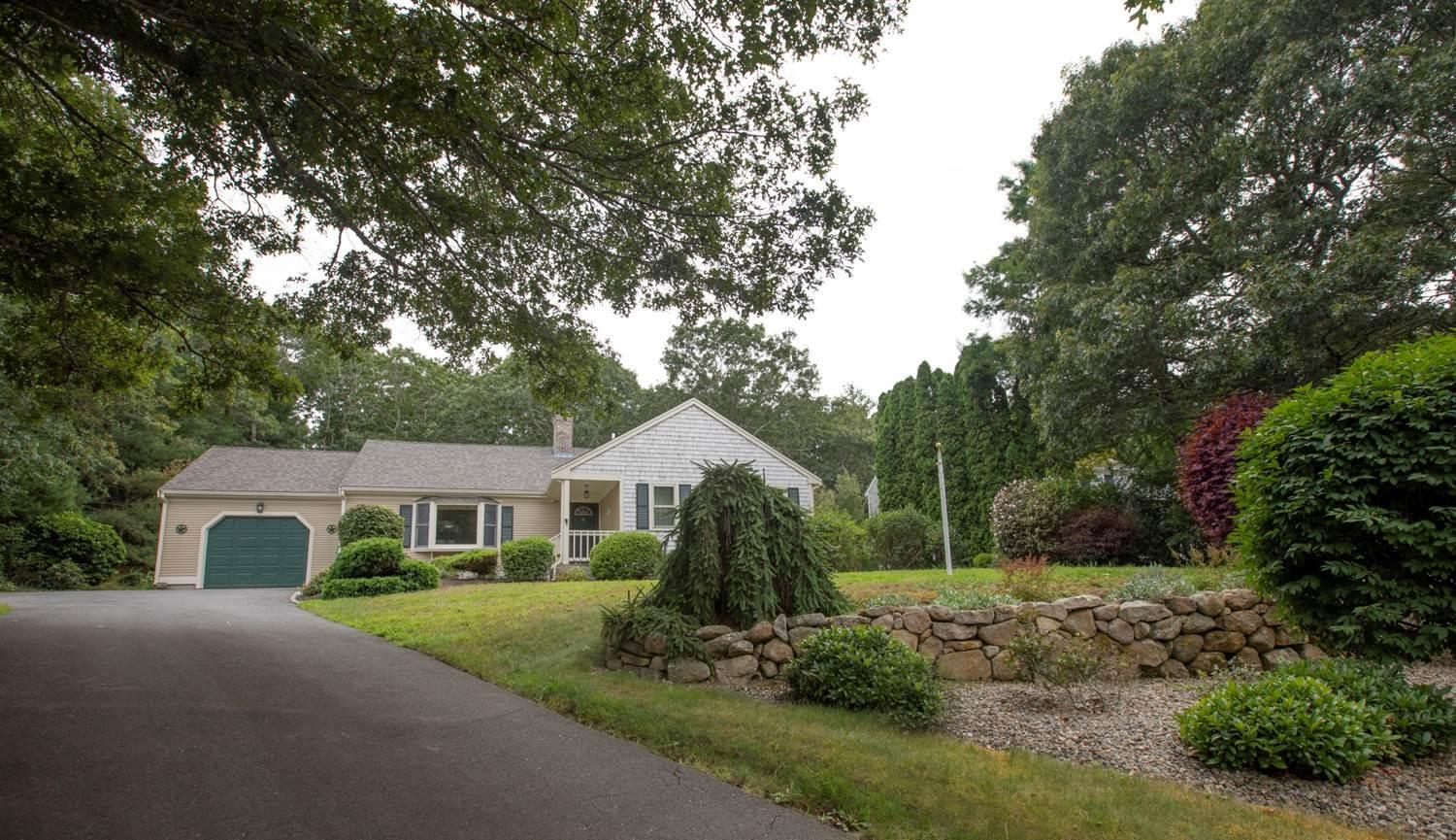 49 Currycomb Circle Barnstable MA 02668