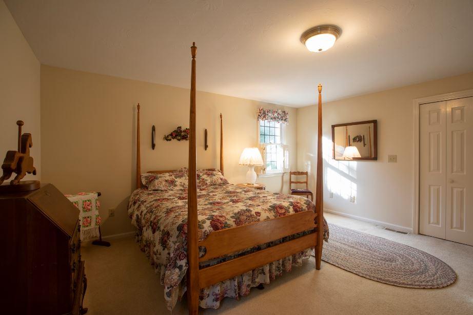 49 Currycomb Circle Barnstable MA 02668