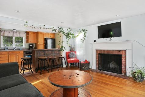 23 Spruce Street Plymouth MA 02360