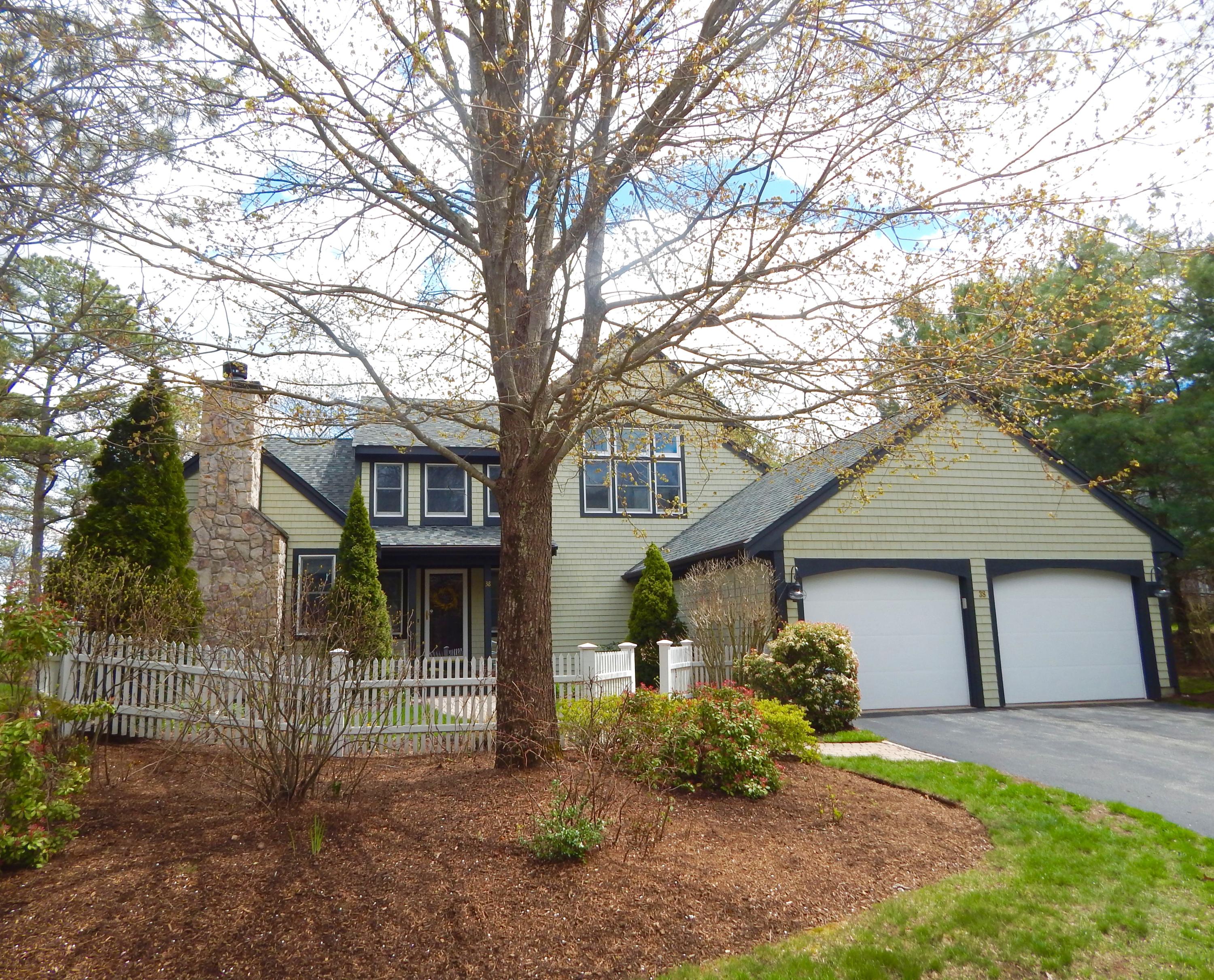 38 Forest Edge Plymouth MA 02360