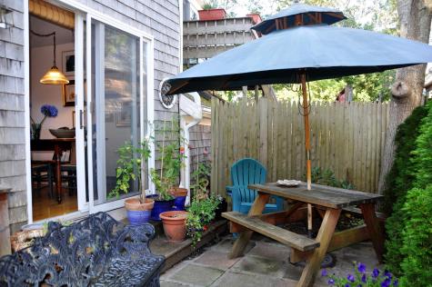6 Nelson Avenue Provincetown MA 02657