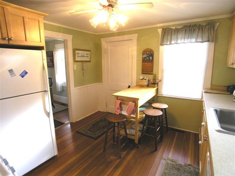19 Cross Street Dennis MA 02639