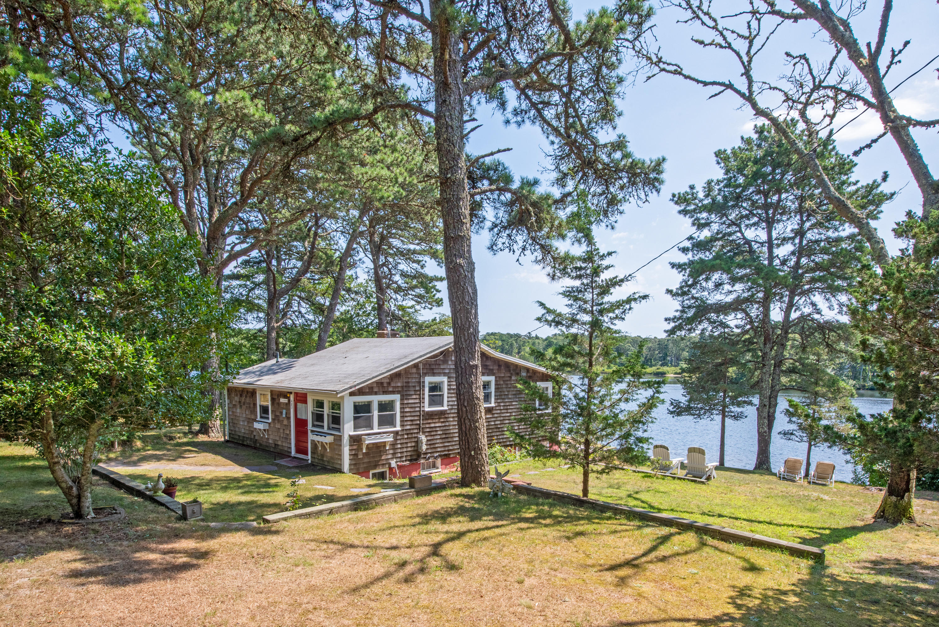 387 Oak Street Harwich, MA Real Estate Property MLS 21906019 Cape