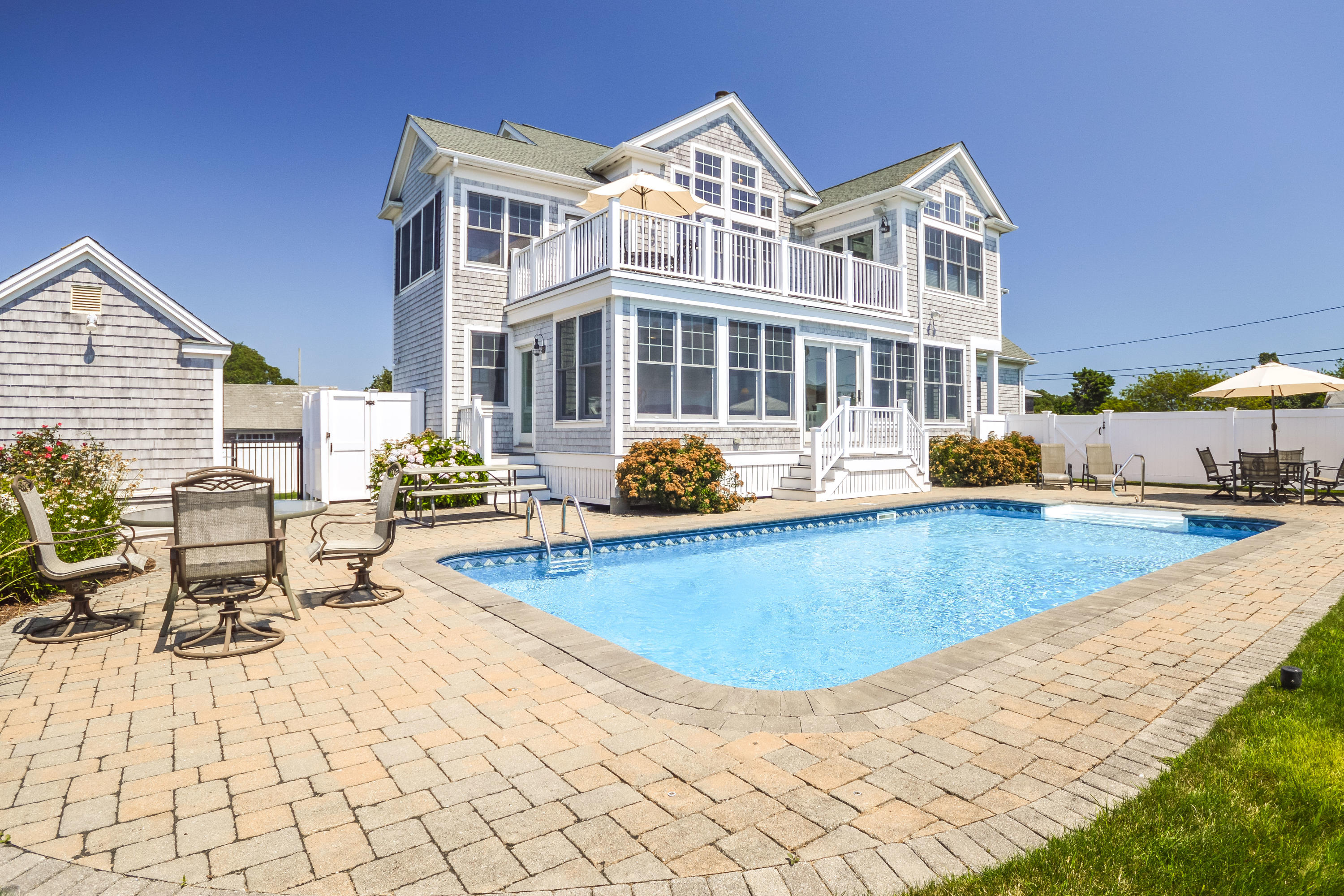 87 Massachusetts Avenue Yarmouth MA 02673