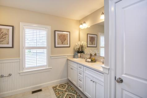 9 Cottage Lane Mashpee MA 02649