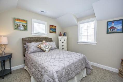 9 Cottage Lane Mashpee MA 02649