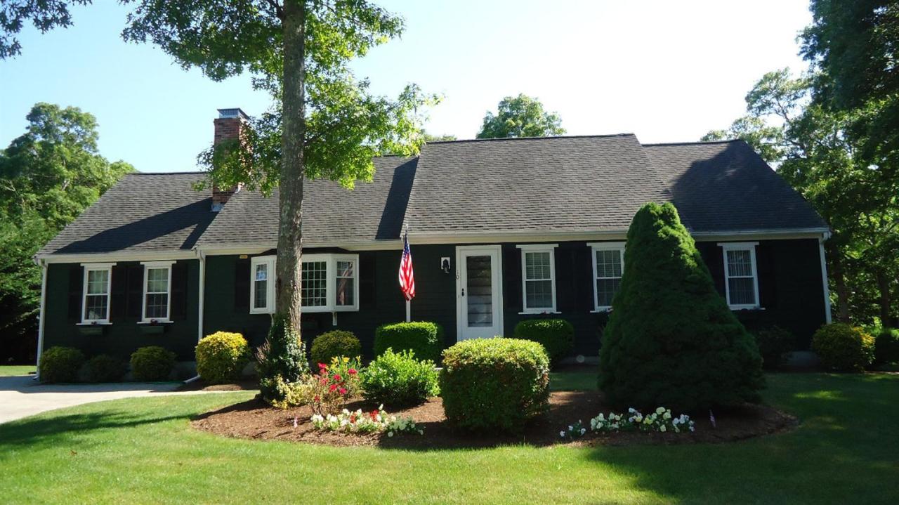 10 Flume Court Yarmouth MA 02673
