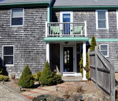 22 Conwell Street Provincetown MA 02657