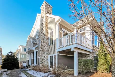 19 Boatwrights Loop Plymouth MA 02360