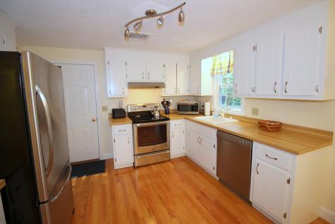 59 Settlers Lane Dennis MA 02641