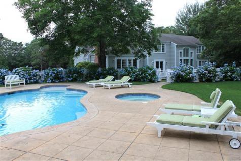 1490 South County Road Barnstable MA 02655